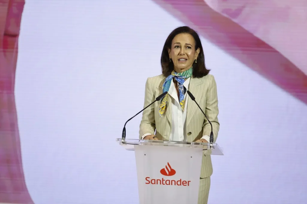 Ana Botín durante la clausura de la XVII Convocatoria de “Euros de tu Nómina”, a 09 de junio de 2025, en Madrid (España). | EUROPA PRESS