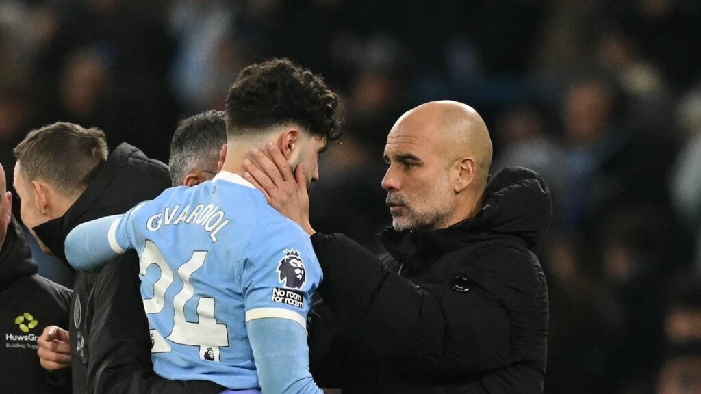 Guardiola sobre plantilla: «No es sostenible tener 35 jugadores» OLI SCARFF