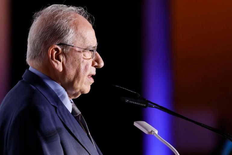 Alfonso Guerra recibe el Premio Visionario 2026 en Sevilla y habla de liderazgo en plena precampaña andaluza Alfonso Guerra recibe el Premio Visionario