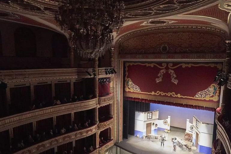 El Teatro Lope de Vega estrena grada de paraíso antes de la Bienal de Flamenco El Teatro Lope de Vega estrena grada de paraíso