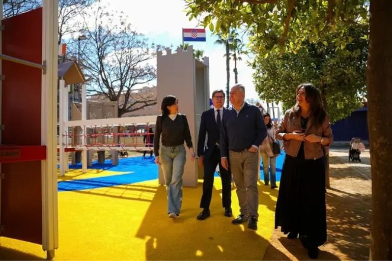 Nuevo parque infantil en Los Bermejales de Sevilla abre sus puertas: más de 1 300 m² para el juego inclusivo Nuevo parque infantil en Los Bermejales
