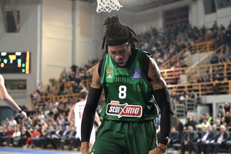 Panathinaikos estalla contra Ataman tras victoria ante AEK Panathinaikos vive tensiones internas tras las críticas de Ataman. La victoria ante AEK destapa una crisis en el vestuario del club griego.