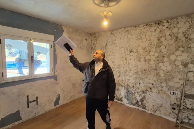 Controversia en Tui: vecinos bloquean la creación de la comunidad del antiguo cuartel de Caldelas