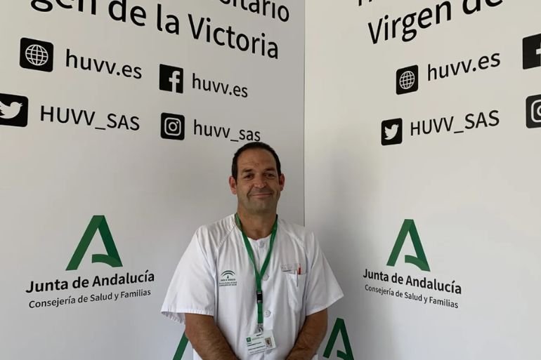Dimite el director de Enfermería del Hospital Clínico de Málaga