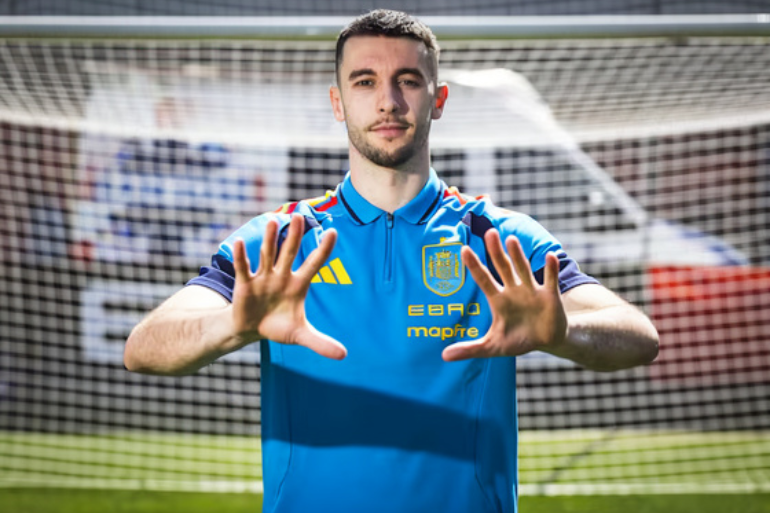 “Sí, me veo en el Mundial”: Joan García, la gran novedad de la Selección