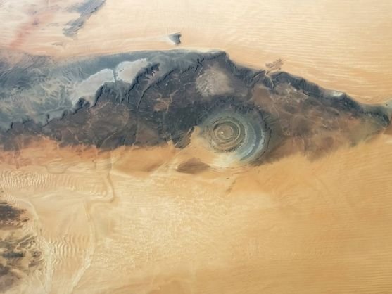 Impactante hallazgo: el “ojo” del Sáhara que desconcierta desde el espacio