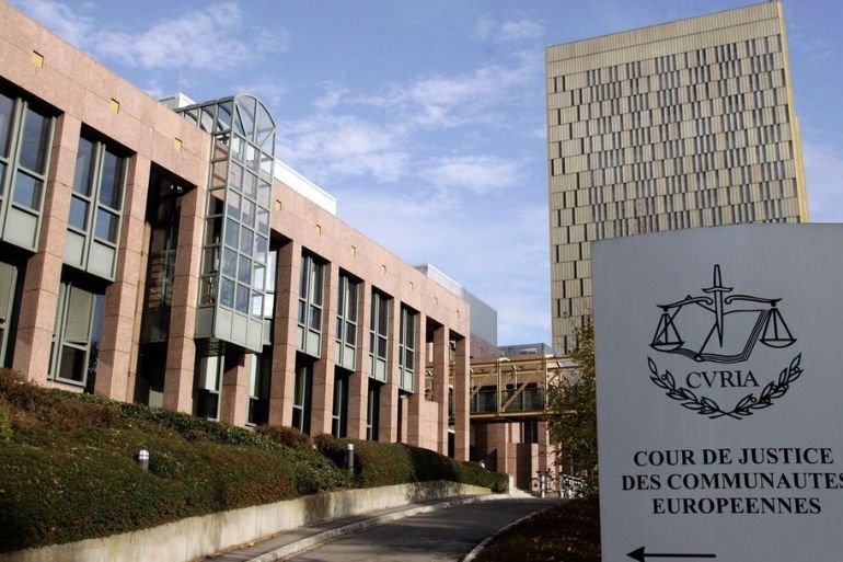 La justicia europea fuerza a España a hacer fijos a miles de interinos