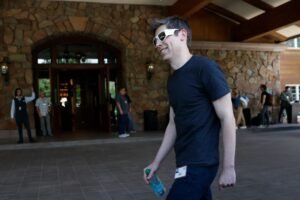 Sam Altman quiere dominar internet