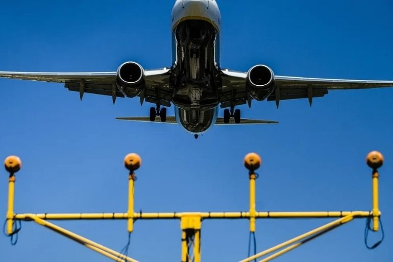 Vuelos Málaga Baréin verano 2026
