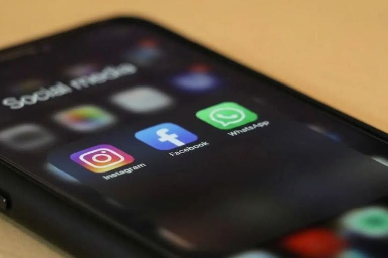 Meta pone fin al “todo gratis”: WhatsApp, Facebook e Instagram ya tendrán suscripciones de pago Meta pone fin al “todo gratis” WhatsApp, Facebook e Instagram ya tendrán suscripciones de pago