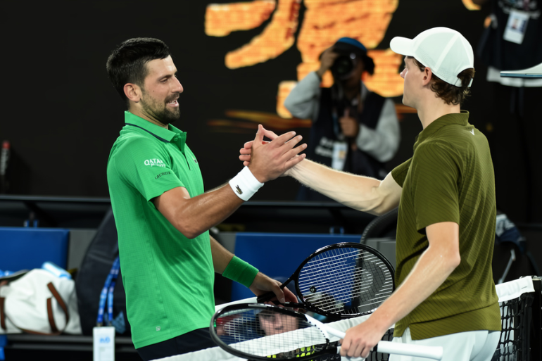 Alcaraz y Djokovic felicitan a Sinner tras completar el Golden Masters en Roma
