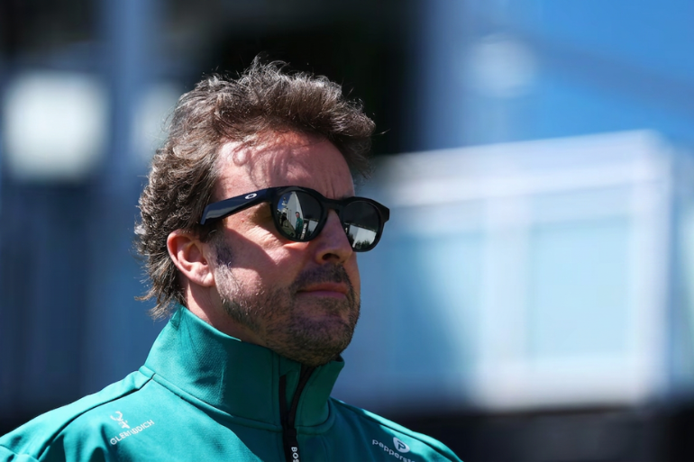 Alonso enfría a Aston Martin: “Faltan 2 o 3 segundos”