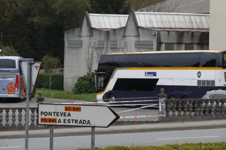 Crisis por impagos en comedores escolares en Teo: 300 alumnos en riesgo por bloqueo de fondos