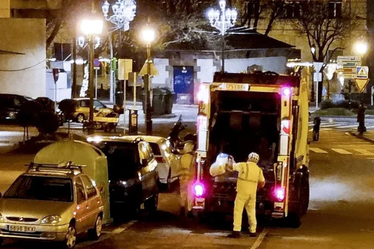 Huelga de basura en Vigo amenaza imagen en actos militares