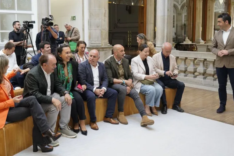 Diputación de Pontevedra lanza 20 millones en plena dependencia de fondos europeos