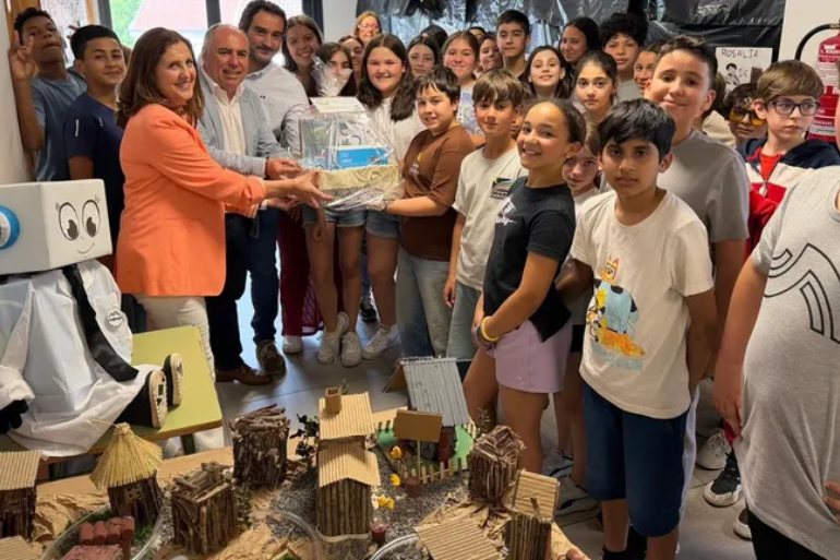 Diputación premia en Lalín un concurso escolar sobre el agua