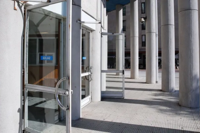 Fiscalía de Pontevedra archiva la denuncia contra Poio: descarta prevaricación en el pago de multas