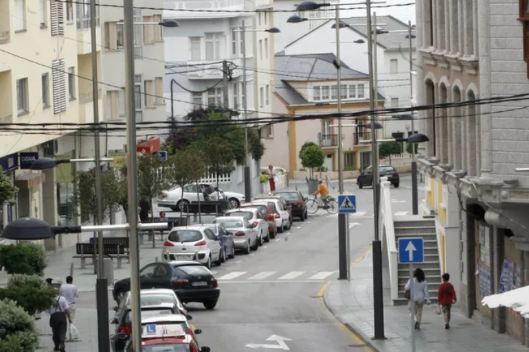 Multas masivas en Burela: 23 conductores cazados circulando en dirección prohibida