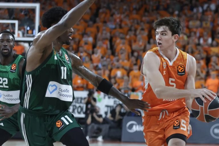 Valencia Basket tumba al Panathinaikos y sacude la Euroliga rumbo a la Final Four