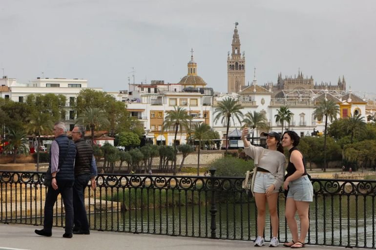 Sevilla dice adiós a la lluvia: este será el día exacto del cambio de tiempo lluvia