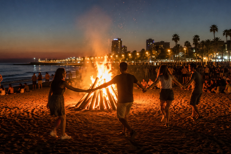 San Juan 2026: Estas playas valencianas prohibirán las hogueras Estas playas valencianas prohibirán las hogueras