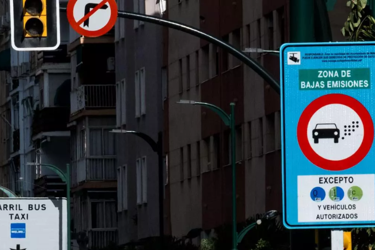 La Justicia tumba parte de la ZBE de Málaga y obliga a De la Torre a rectificar la regulación La Justicia tumba parte de la ZBE de Málaga