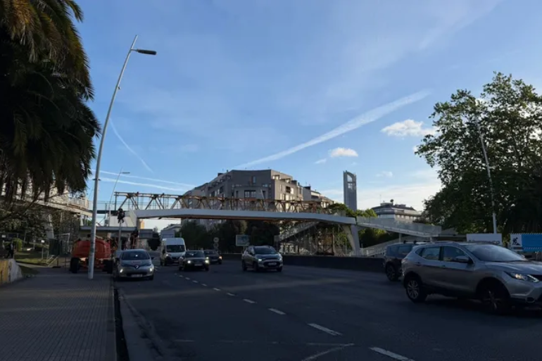 A Coruña reabre parcialmente la pasarela entre estaciones tras una inversión cercana al millón de euros