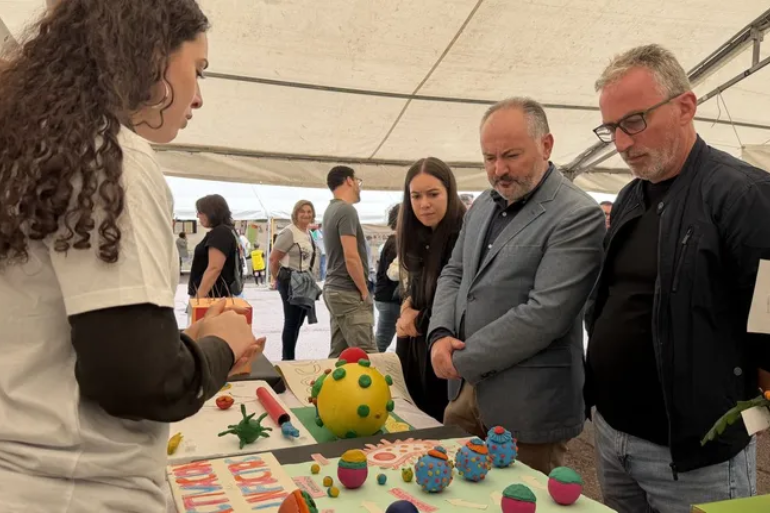 Cullerciencia 2026 impulsa el talento joven en Galicia con una feria científica masiva en O Burgo