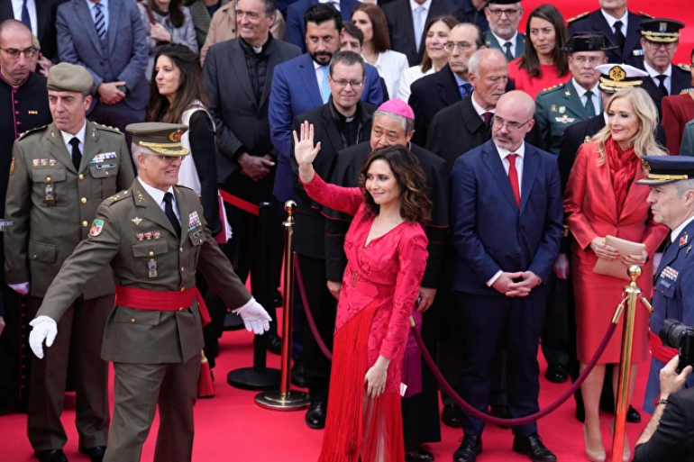 Ayuso exige una condena unánime tras las presuntas presiones a un general de la Guardia Civil por el Dos de Mayo Ayuso