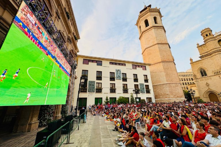 Castellón estalla de alegría con España y celebra el pase a la final del Mundial 2026 Castellón estalla de alegría con España