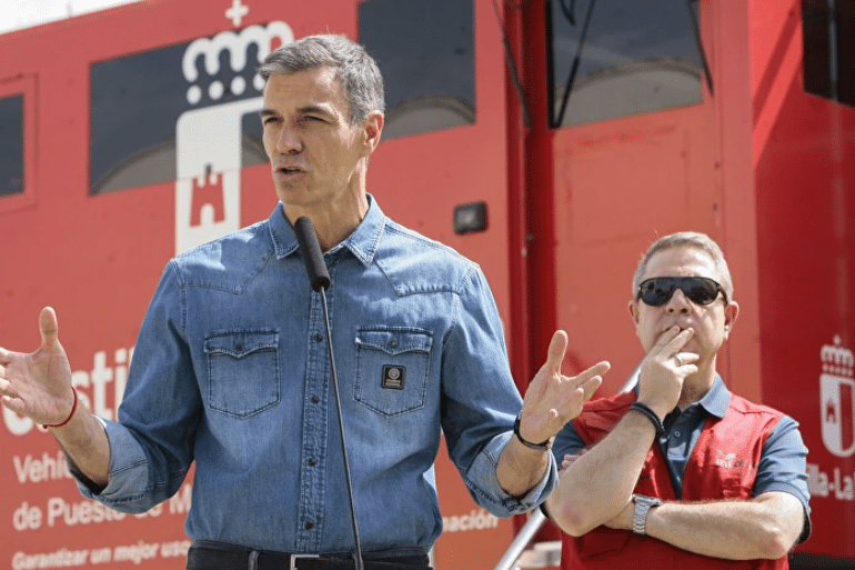 Ferraz cierra filas con Zapatero, pero crece el malestar en el PSOE Ferraz cierra filas con Zapatero