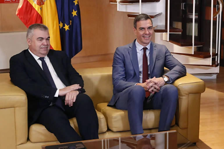 La UCO destapa el plan de la presunta trama del PSOE para crear una asociación contra jueces, fiscales y policías La UCO destapa el plan de la presunta trama del PSOE