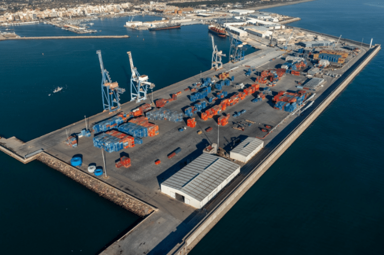 PortCastelló invertirá más de 307 000 euros para reforzar la seguridad del muelle del Centenario PortCastelló invertirá más de 307 000 euros