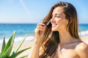 Cuidado del cabello en verano: consejos para proteger y fortalecer el pelo