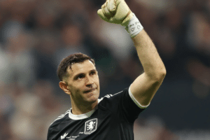 Dibu Martínez ficha por el Chelsea