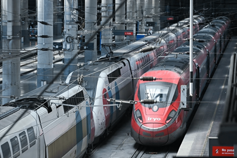 El ferrocarril pierde viajeros en 2026: la alta velocidad cae casi un 10 % en junio El ferrocarril pierde viajeros en 2026 la alta velocidad cae casi un 10 % en junio
