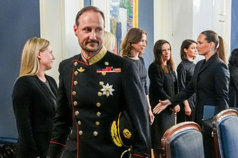 Haakon VIII, nuevo rey de Noruega, llega al trono marcado por los escándalos familiares Haakon VIII, nuevo rey de Noruega