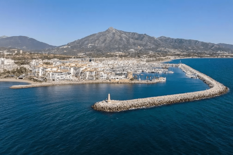 Inversión de 150 millones en Puerto Banús para levantar un exclusivo complejo de viviendas de lujo Inversión de 150 millones en Puerto Banús para levantar un exclusivo complejo de viviendas de lujo