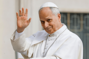 León XIV viajará a Francia en septiembre: París, Lourdes y Metz, ejes de una visita marcada por la fe y las raíces de Europa León XIV viajará a Francia en septiembre