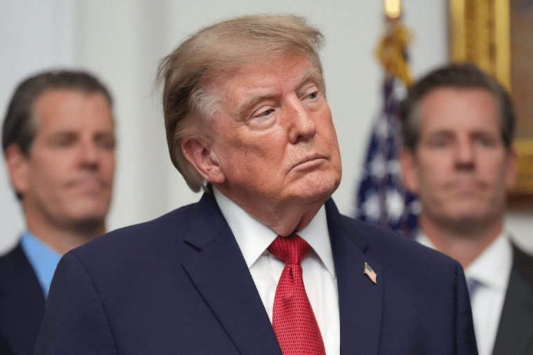 Trump declara una «guerra económica» contra Irán y amenaza a los países que ayuden a Teherán Trump declara una «guerra económica» contra Irán