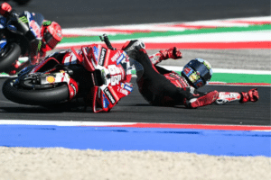 Bagnaia estalla contra su Ducati GP26: «La diferencia es enorme y nadie sabe por qué» Bagnaia estalla contra su Ducati GP26