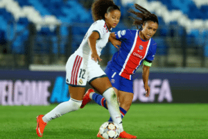 El Real Madrid se deja dos puntos ante el PSG en su estreno en Champions El Real Madrid se deja dos puntos ante el PSG