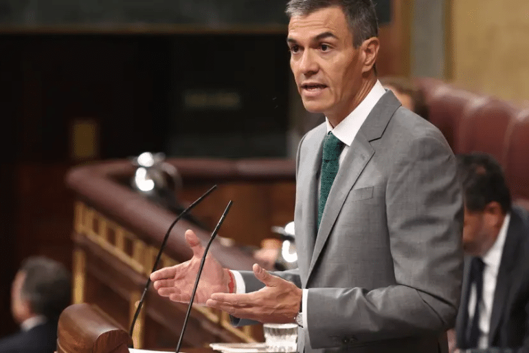 Feijóo exige la dimisión de Sánchez por Ceuta: «Si quiere vacaciones, convoque elecciones»