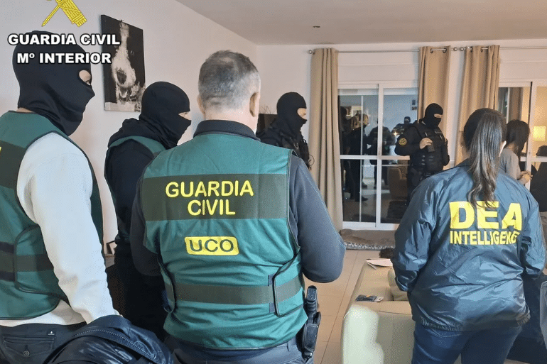 Siete serbios investigados por crimen organizado ingresan en prisión en Málaga tras un tenso recibimiento Siete serbios investigados por crimen organizado