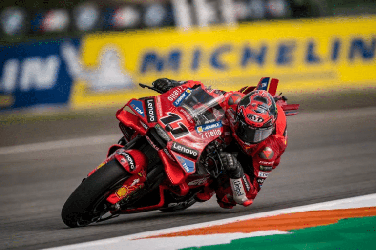 VR46 ficha a Nicolò Bulega para MotoGP 2027 con una Ducati de fábrica VR46 ficha a Nicolò Bulega para MotoGP