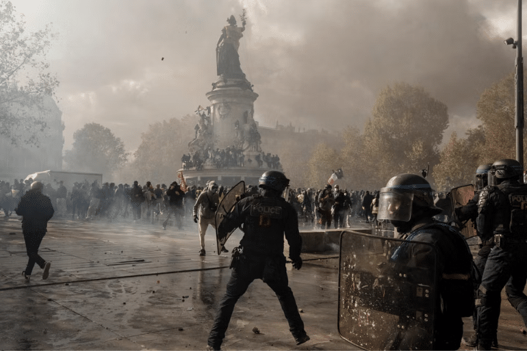 Francia admite el fallo policial tras los disturbios del 17-O