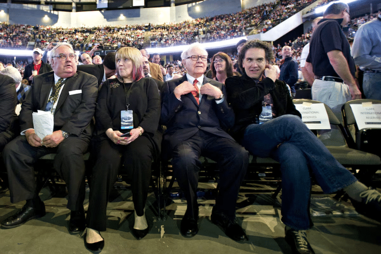 Los hijos de Warren Buffett afrontan el reto de gestionar 150 000 millones