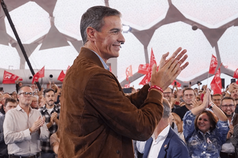 Crisis en el PSOE: Sánchez impone sus listas y desafía a las bases