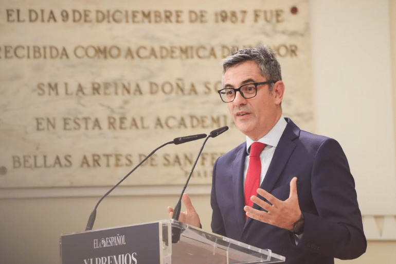 Bolaños admite que pactar con el PP es una «tarea hercúlea»