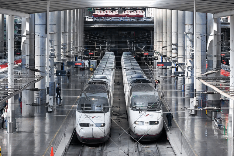 Adif corta el AVE entre Madrid y Andalucía por un alcance